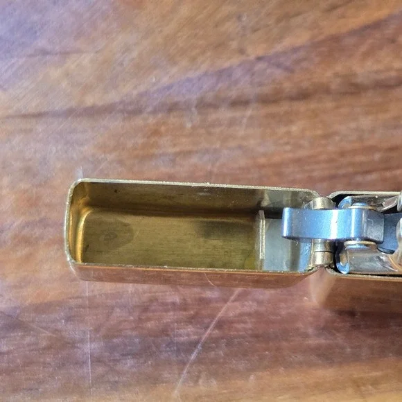 Vintage Solid Brass Slim Mini Zippo - Picture 4 of 9
